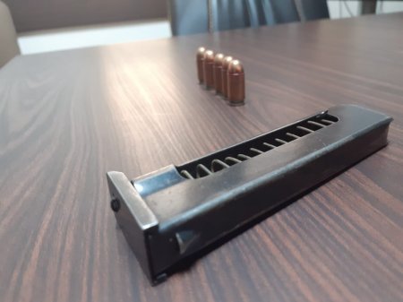 Gəncə sakinində silah aşkarlanıb