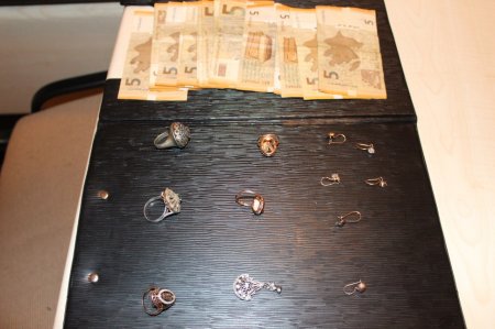 Zaqatalada qızıl oğrusu saxlanılıb