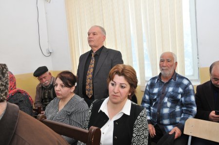 İradə Gülməmmədova Digah qəsəbəsində sakinlərlə görüşdü
