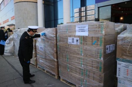 Azərbaycanın göndərdiyi yardım Çinin koronavirus yayılan şəhərinə çatdı (FOTOLAR)
