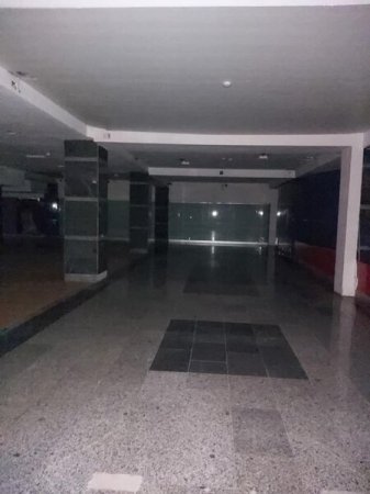 Bakıda Avtovağzalında işıq söndü, kassalarda növbə yarandı - Foto