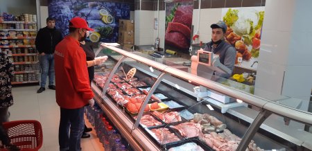 Abşeronda “Böyüklərimizi qoruyaq!” adlı aksiyası ilə ahıllara sosial xidmət göstərilib