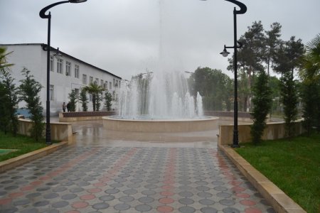 Həsən Bəy Zərdabi parkı yenidənqurmadan sonra istifadəyə verilib Həsən Bəy Zərdabi parkı yenidənqurmadan sonra istifadəyə verilib