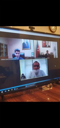 Millət vəkili başçı ilə vətəndaşları onlayn qəbul etdi