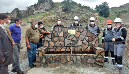 “AzerGold” QSC tərəfindən Şadax kəndinə yeni su xətti çəkili