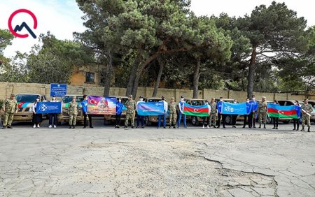 Azərbaycan Avtomobil Federasiyası orduya dəstək üçün 10 “Pikap” təqdim etdi - Fotolar