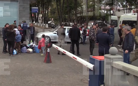 Ermənilər Xankəndini kütləvi tərk edir