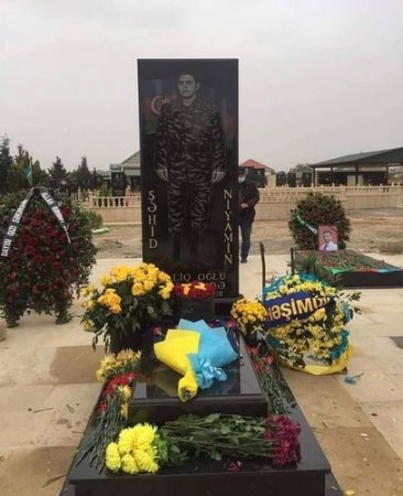 "Fənərbağça" şəhidimizlə bağlı paylaşım etdi - FOTO "Fənərbağça" şəhidimizlə bağlı paylaşım etdi - FOTO