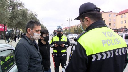 Maska taxmayan sərnişinlər cərimələndi - FOTOLENT