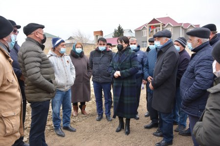 Abşeronun Saray qəsəbəsinin 7 küçəsi yenidən qurulur – İ.Gülməmmədova əraziyə gəldi