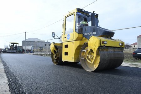 İ.Gülməmmədova Sarayda sakinlərlə görüşdü