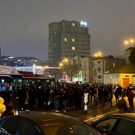 Operativ Qərargah hansı qərarlarını dəyişəcək? - Toylar və metro... FOTO
