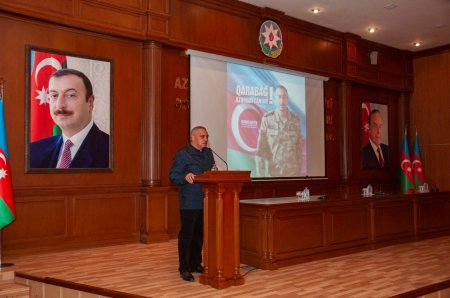 Nərimanov Rayon İcra Hakimiyyətində “Dəmir yumruq” sənədli filminin təqdimatı keçirilmişdir.
