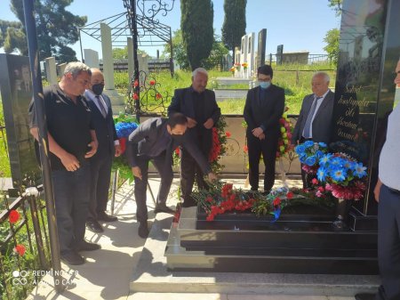Vətən müharibəsi şəhidi Əli Qasımovun doğum günündə məzarı ziyarət olunub