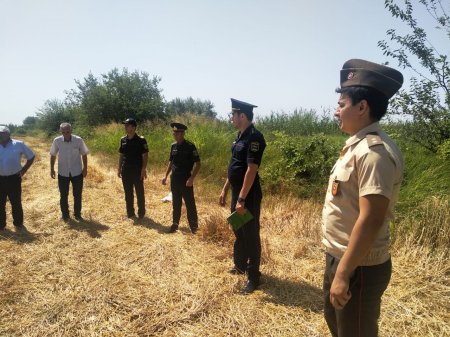 Sabirabad RPŞ-nin və FHN-nin əməkdaşları əkin sahələrində baş verən yanğın hadisələrinin qarşısının alınması məqsədilə vətəndaşlarla maarifləndirici görüşlər keçiriblər