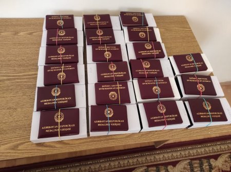 Zərdabda 20 Vətən müharibəsi iştirakçısına medal təqdim olundu-FOTOLAR