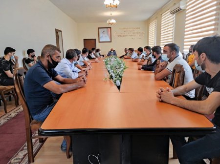 Zərdabda 20 Vətən müharibəsi iştirakçısına medal təqdim olundu-FOTOLAR