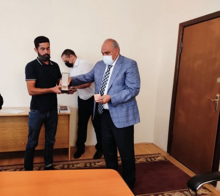 Zərdabda 20 Vətən müharibəsi iştirakçısına medal təqdim olundu-FOTOLAR