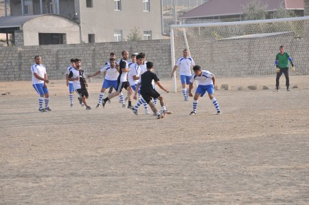 Abşeronda şəhidlərin xatirəsinə futbol turniri keçirildi