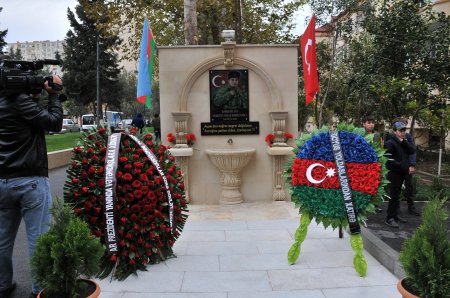 Absheronda shehide il merasimi kescirildi Absheronda shehide il merasimi kescirildi