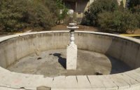 XƏTAİDƏ XARABALIĞA ÇEVRİLMİŞ “UKRAYNA ƏRAZİSİ”... - Vaxtilə park olub