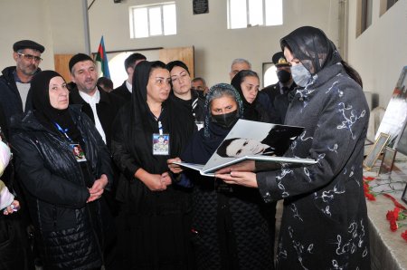Qobuda şəhid Əli Əliyevin il mərasimi keçirildi