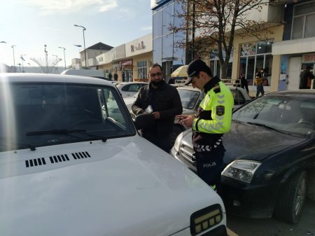 Yol polisi dayanma-durma və parklanma qaydalarını pozan sürücülərə qarşı növbəti tədbir keçirib