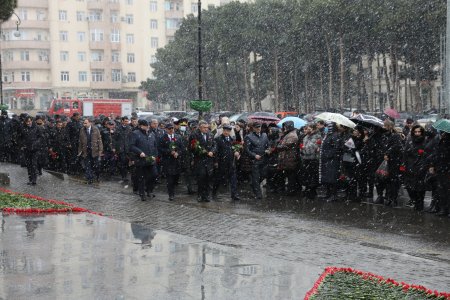 Abşeronda 20 Yanvar şəhidlərinin xatirəsi anılıb Abşeronda 20 Yanvar şəhidlərinin xatirəsi anılıb