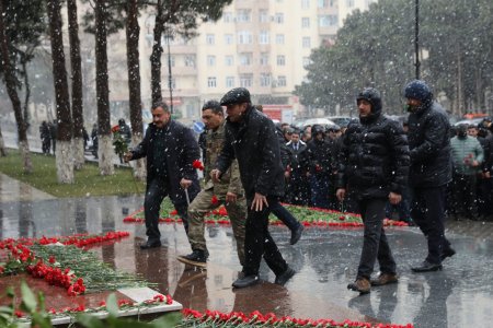 Abşeronda 20 Yanvar şəhidlərinin xatirəsi anılıb Abşeronda 20 Yanvar şəhidlərinin xatirəsi anılıb