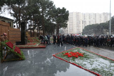 Abşeronda 20 Yanvar şəhidlərinin xatirəsi anılıb Abşeronda 20 Yanvar şəhidlərinin xatirəsi anılıb