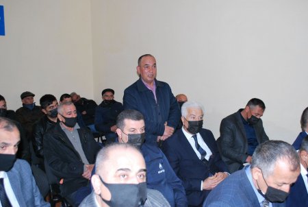 Zərdab Rayon İcra Hakimiyyətinin başçısı Mərdan Camalzadə tərəfindən vətəndaşların səyyar qəbulu keçirilib
