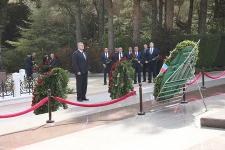 Abidin Fərzəliyev  Həştərxan  vilayətinin  qubernatoru  ilə  görüşüb