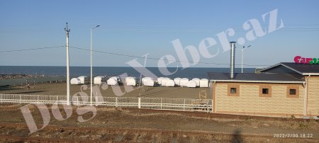 "Carnaval beach"  müharibə veteranından çimərliyə giriş üçün pul tələb etdi - Övladlarının gözü önündə zor tətbiq edildi//FOTO