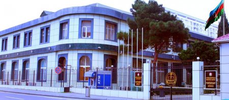 Həbsxanada oturub, Bakıda restoranlar işlədir – Saxta içki ilə iki nəfəri öldürən şəxsi kim himayə edir? – SENSASİYA