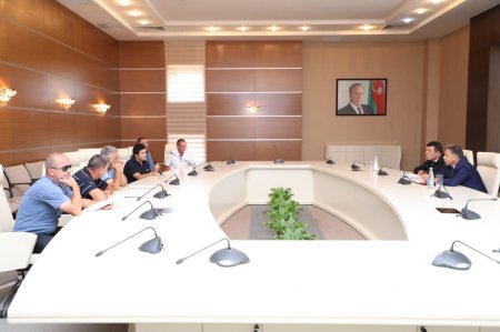 SOCAR “AZƏRİQAZ” İB-nin Baş direktoru Qəbələ rayonunda vətəndaş qəbulu keçirib -FOTO