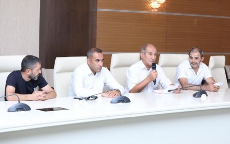 SOCAR “AZƏRİQAZ” İB-nin Baş direktoru Qəbələ rayonunda vətəndaş qəbulu keçirib -FOTO