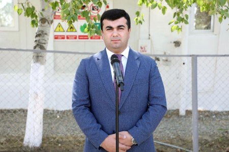 “Açıq mikrofon”da bu dəfə Salyandan olan sahibkarların müraciətləri dinlənildi-FOTO “Açıq mikrofon”da bu dəfə Salyandan olan sahibkarların müraciətləri dinlənildi-FOTO