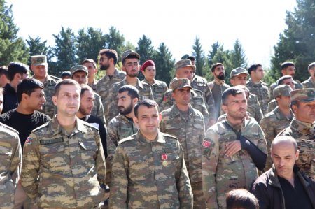 "Balam gözümün önündə əriyib gedir" - Müharibə veteranının anası ağlayaraq,  canlı yayıma zəng etdi // VİDEO 