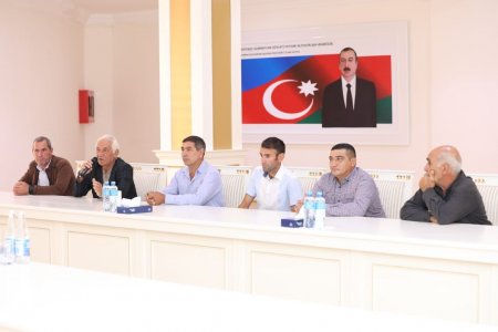 SOCAR “Azəriqaz” İB-nin baş direktoru Salyan rayonunda vətəndaş qəbulu keçirib-FOTO
