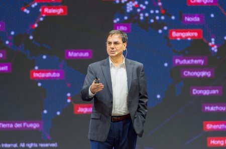 Texnoloji nəhəng “Lenovo” Bakıda regional mərkəz yaradır - FOTOLAR