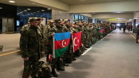 Növbəti çevik xilasetmə qüvvələri Türkiyəyə yola düşdü - FOTOLAR