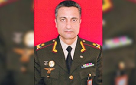 Vilayət Eyvazov generalı işdən çıxardı - FOTO