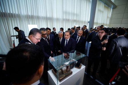 “AzerGold” QSC Ulu Öndər Heydər Əliyevin 100 illiyinə həsr olunmuş  qızıl sikkənin təqdimat mərasimini keçirib - FOTO