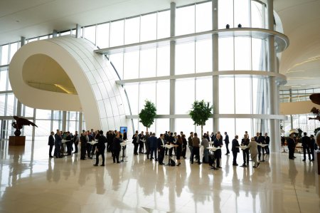 “AzerGold” QSC Ulu Öndər Heydər Əliyevin 100 illiyinə həsr olunmuş  qızıl sikkənin təqdimat mərasimini keçirib - FOTO