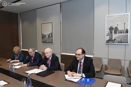 Ceyhun Bayramov MDB Baş katibini qəbul etdi