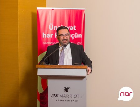 Ünsiyyət hər kəs üçün: İndi jest dilini öyrənmək daha rahat oldu  - FOTO