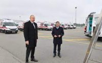 Prezident yeni alınmış təcili tibbi yardım avtomobilləri ilə tanış oldu - FOTOLAR