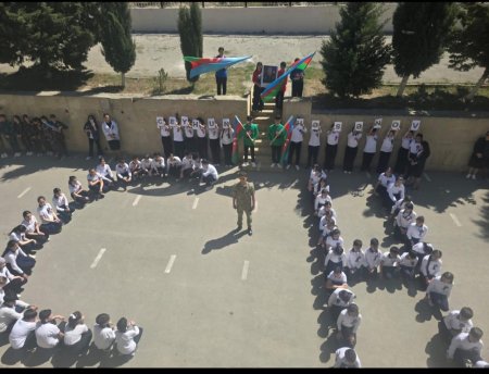 Xətai rayonunda Vətən Müharibəsi Qəhrəmanının büstünün açılışı oldu – FOTOLAR