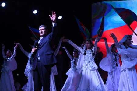 Xətaidə Heydər Əliyevə həsr edilmiş konsert keçirildi – VİDEO+FOTO Xətaidə Heydər Əliyevə həsr edilmiş konsert keçirildi – VİDEO+FOTO