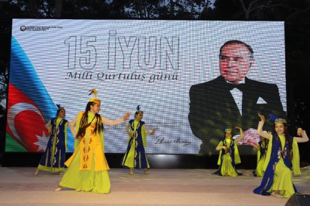 Xətaidə Milli Qurtuluş Günü ilə bağlı konsert proqramı təşkil olundu – VİDEO+FOTOLAR